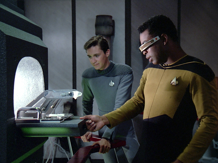 Sci-tech image Warp Drive - Dilithium Crystals