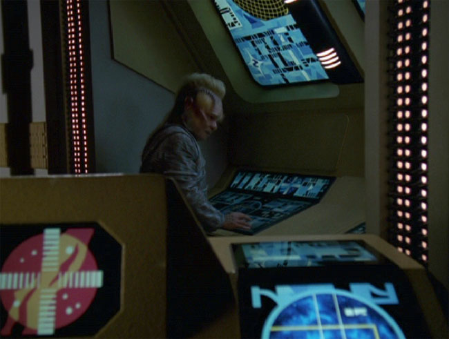 Starship internal Neelix