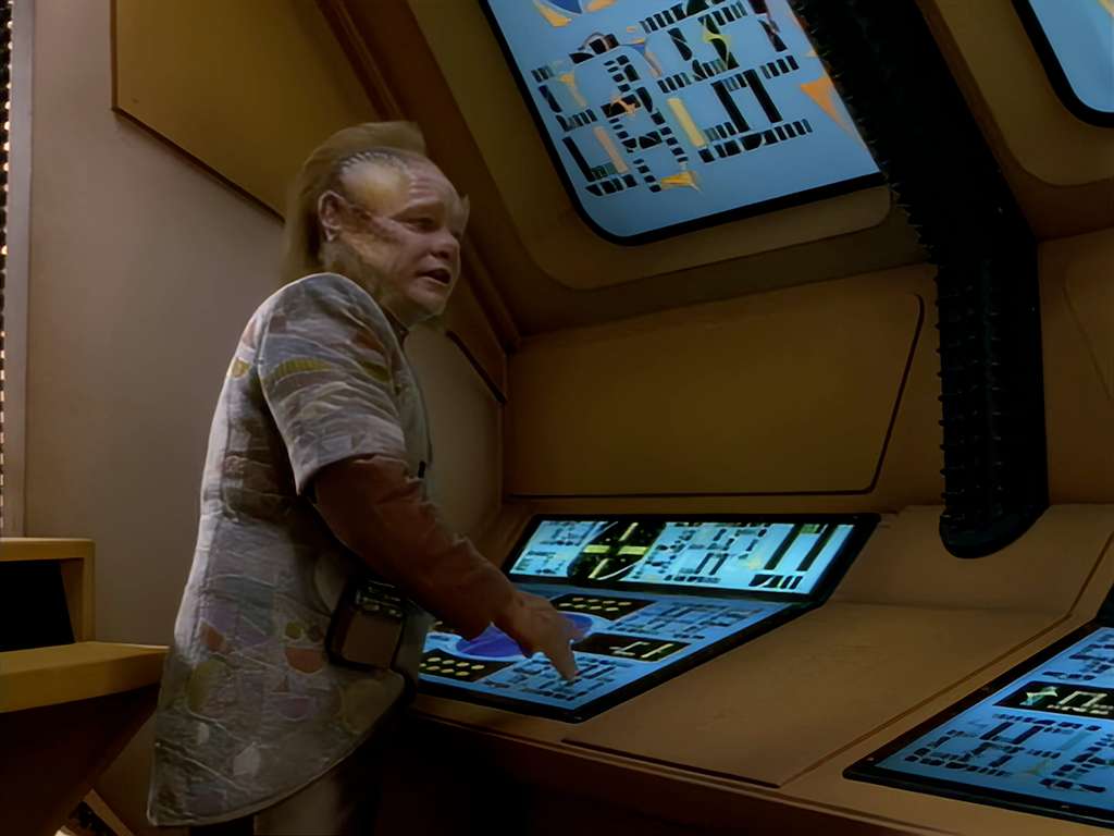 Starship internal Neelix