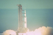 Gallery Image Saturn V